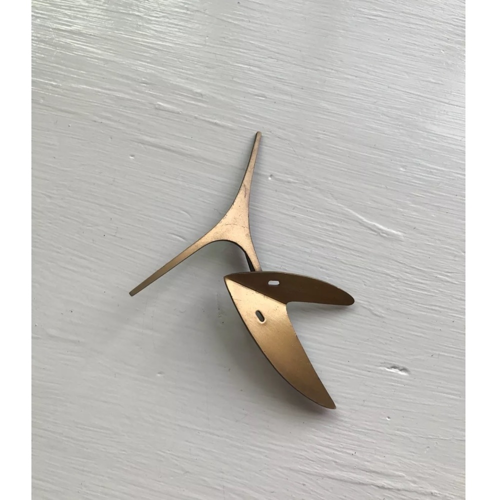 Vintage Mid Century Gold Star Trek Pin Brooch 4”